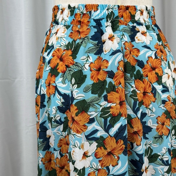 Floral Long Skirt NWOT - Picture 3 of 4